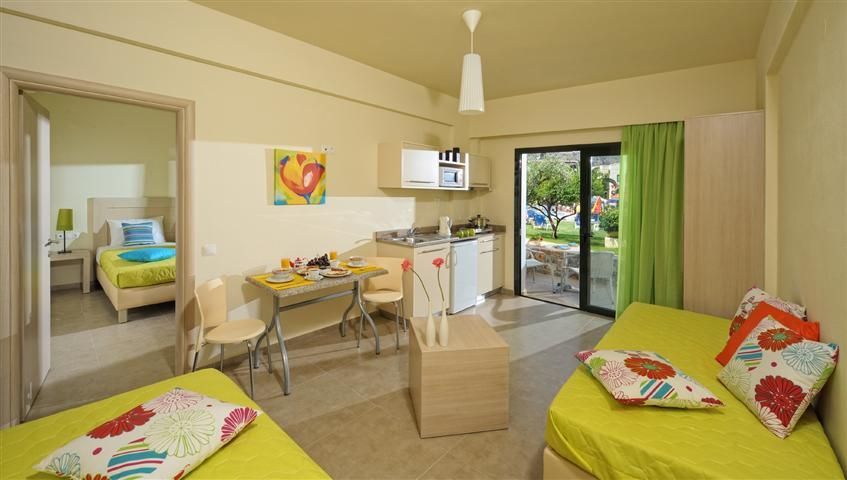 Kristalli Hotel Apartments Malia Exterior foto