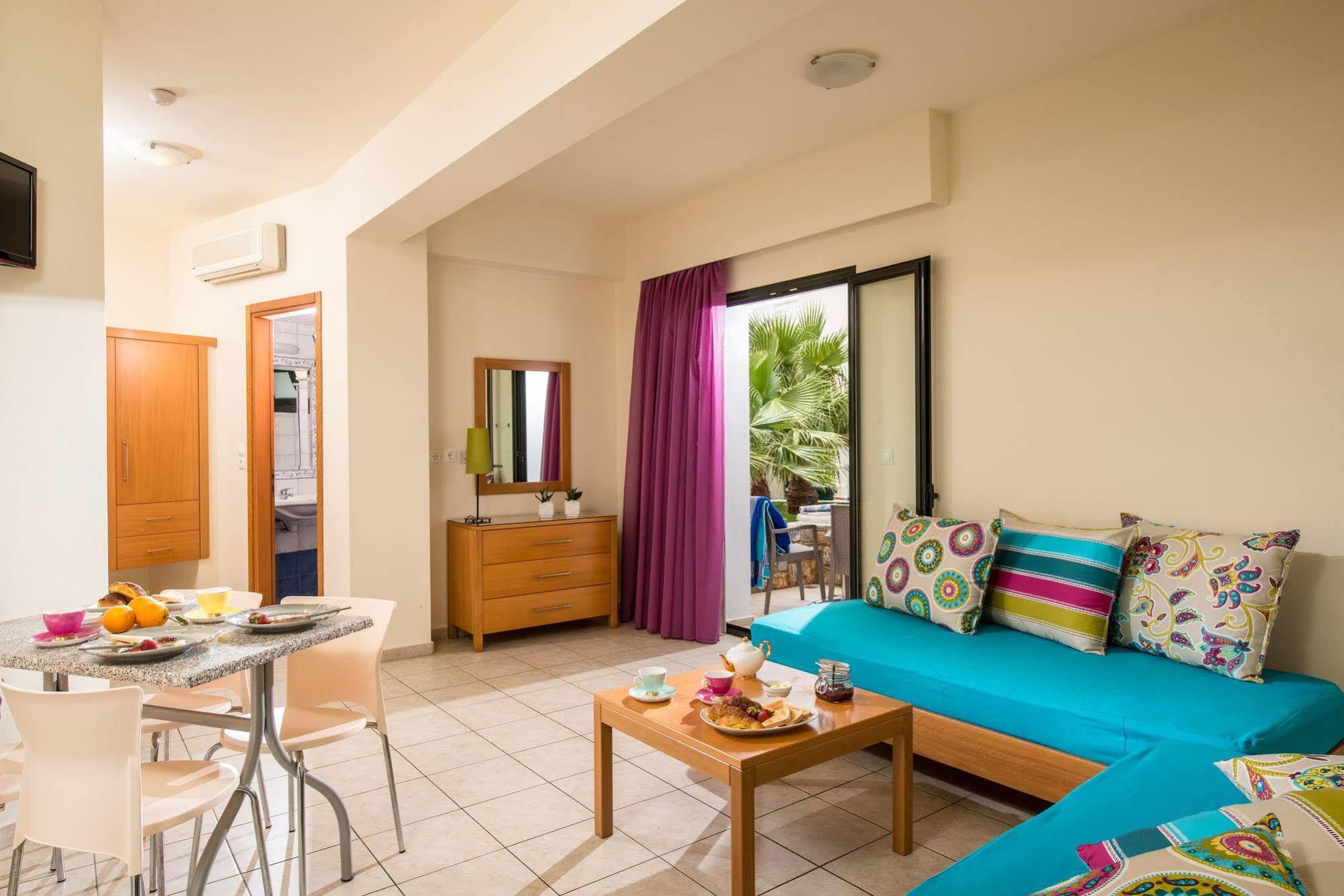 Kristalli Hotel Apartments Malia Exterior foto